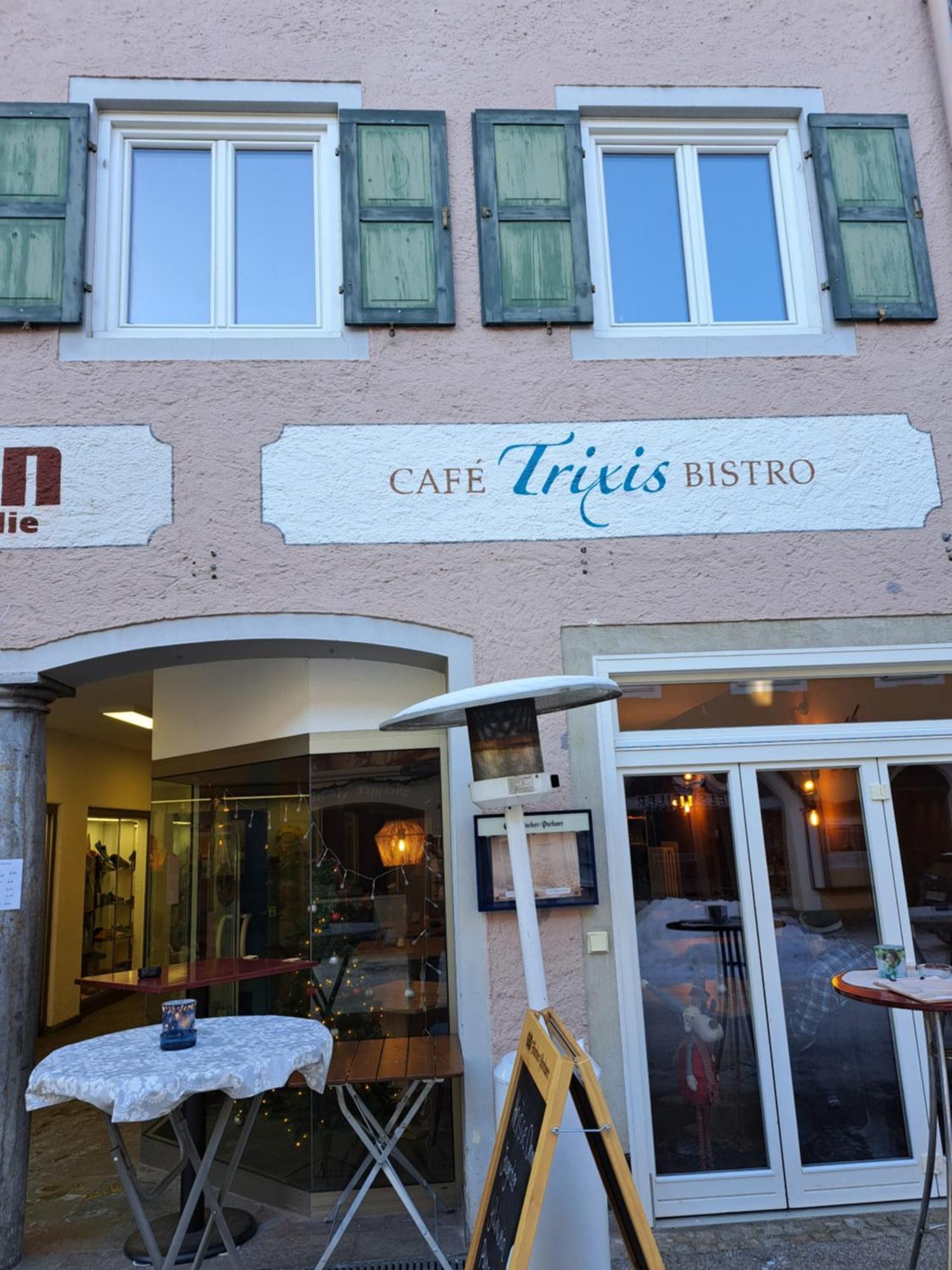 Trixis Bed and Breakfast Mittenwald Exteriör bild